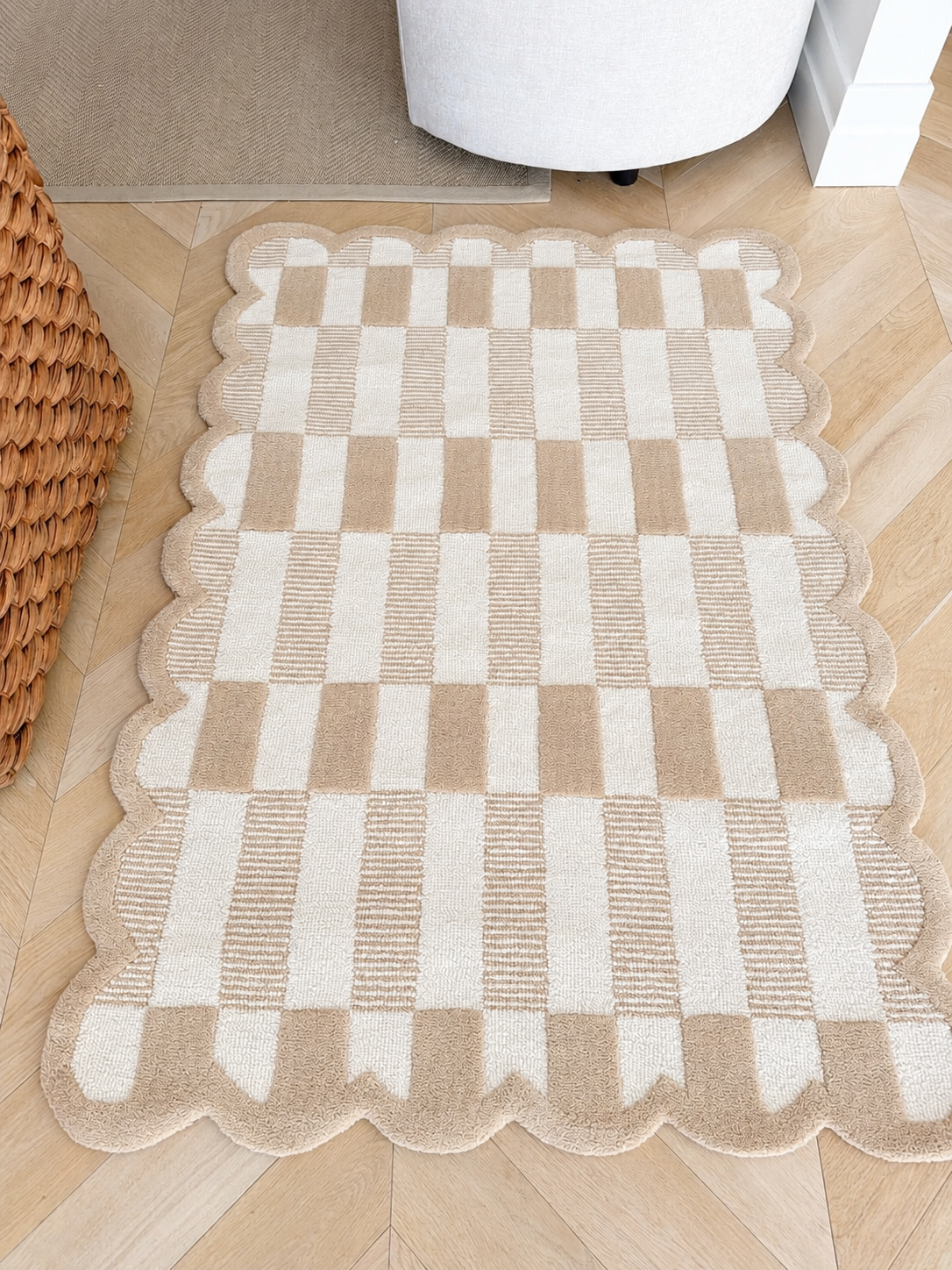 The Poppy Rug - Beige